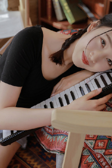 《完美邻居》电影在线观看